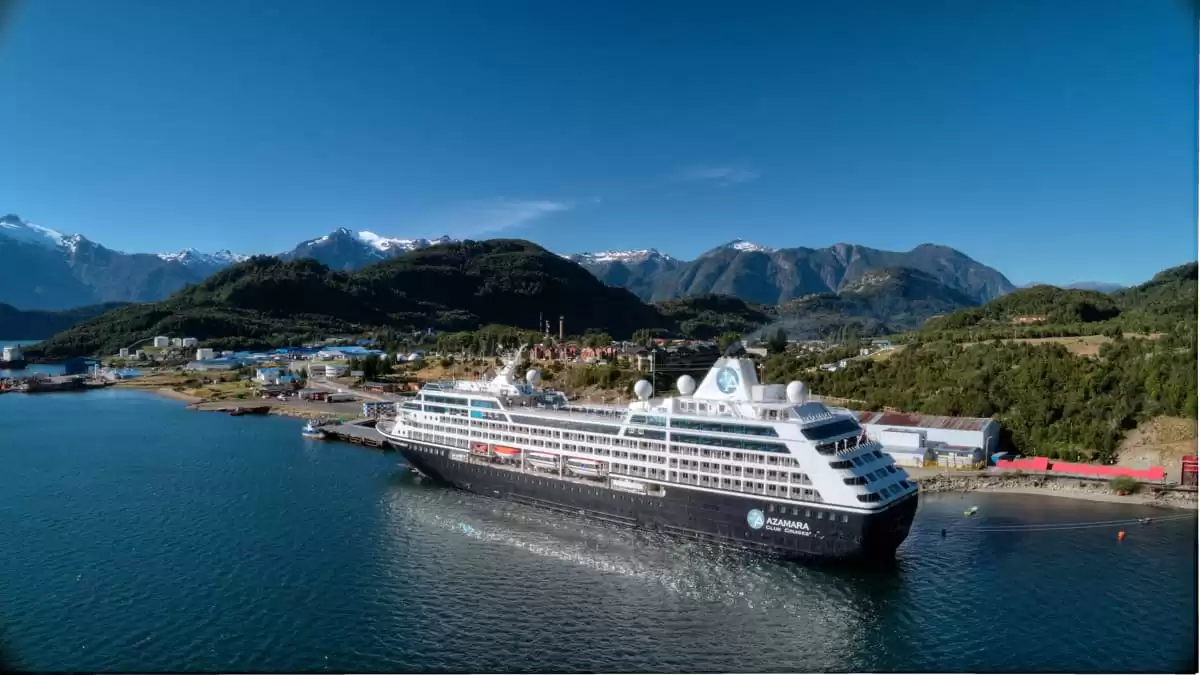 Azamara Pursuit