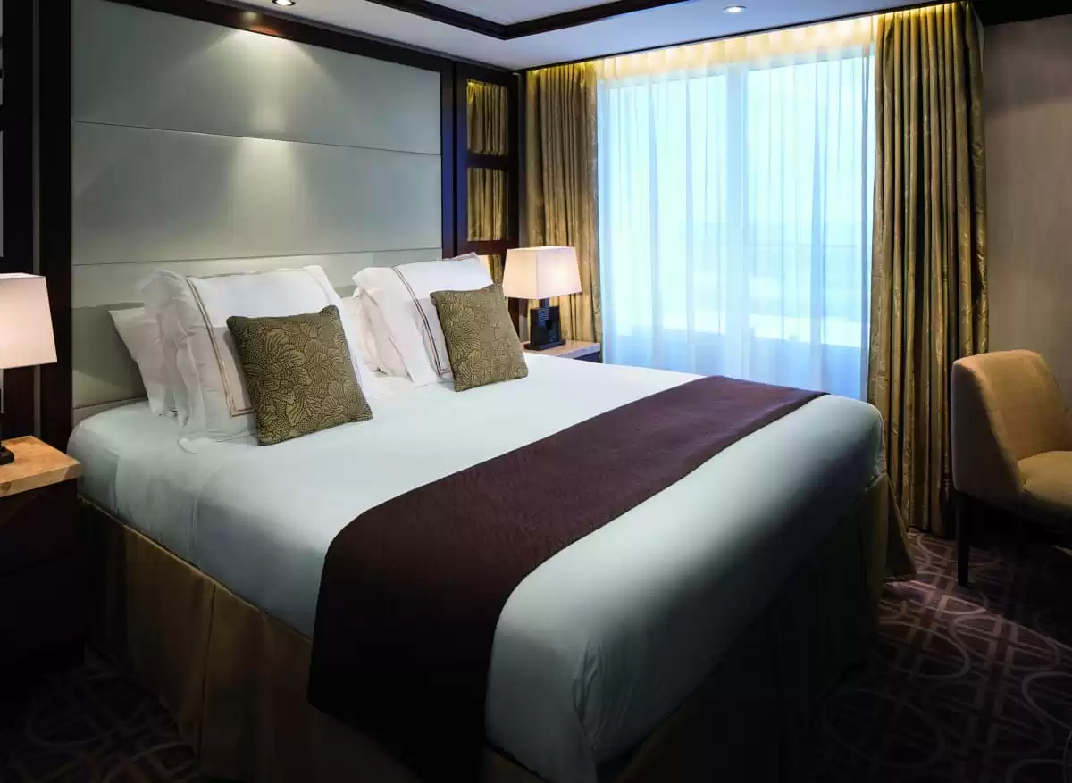 el Celebrity Equinox :   11