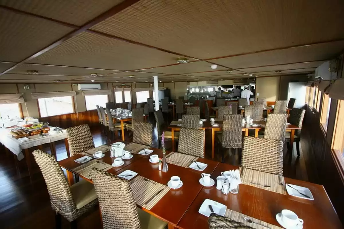 el RV indochine :  cabine 8