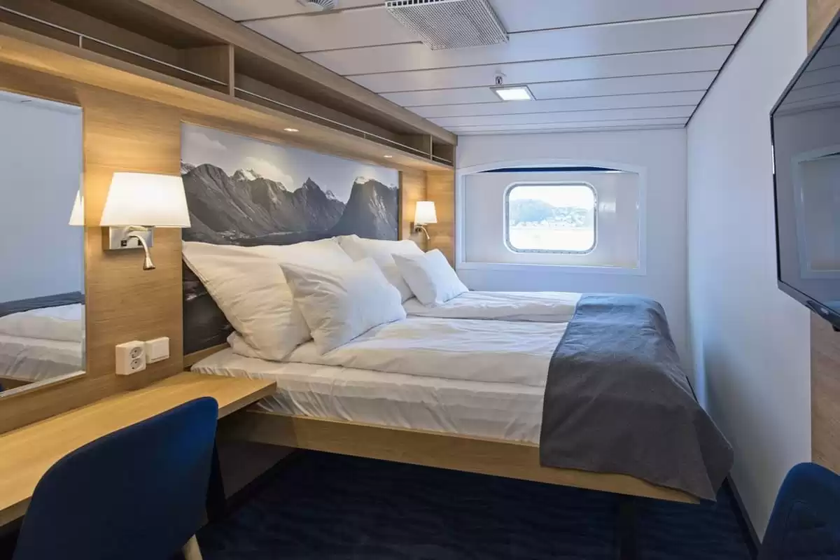 el MS Kong Harald :   0