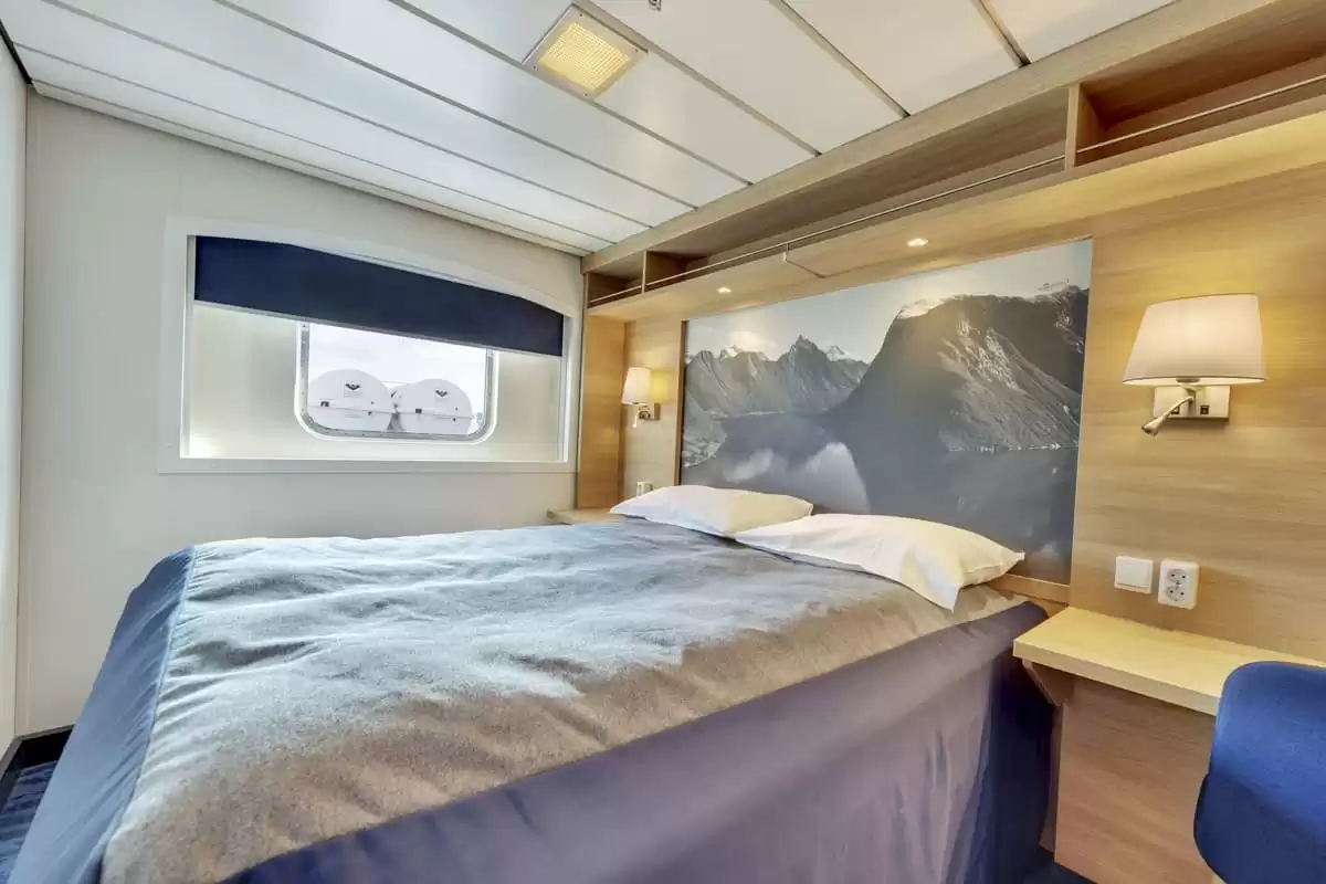 el MS Kong Harald :   1