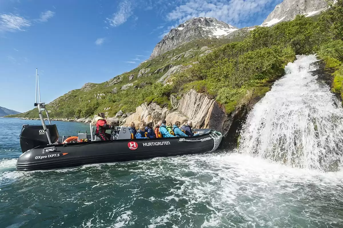 el MS Nordnorge :  cabine 15