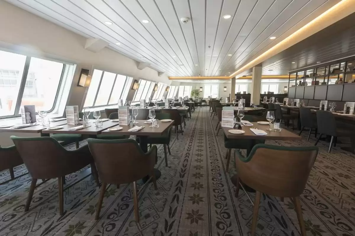 el  :  cabine 22