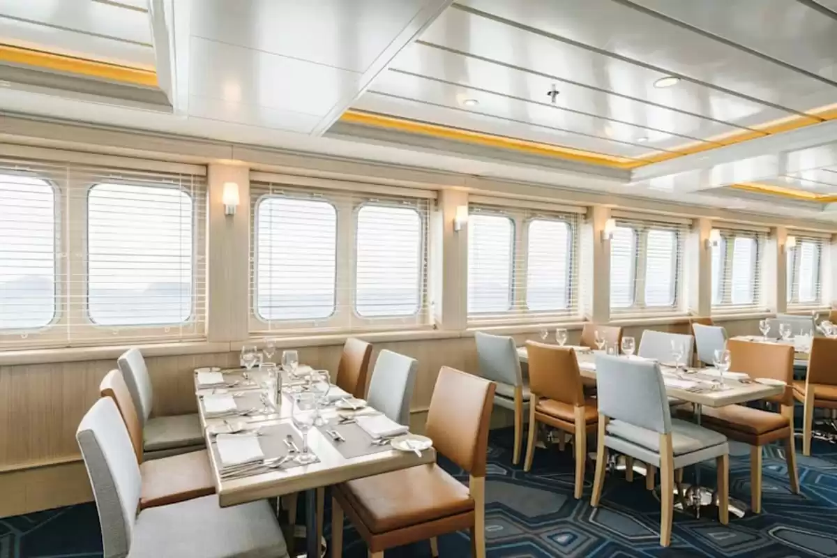 el MS Santa Cruz II :  cabine 0