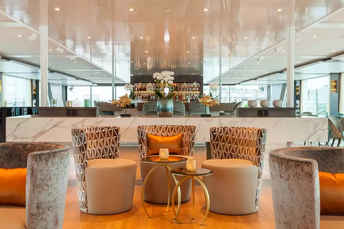 el Amadeus Imperial :  cabine 1