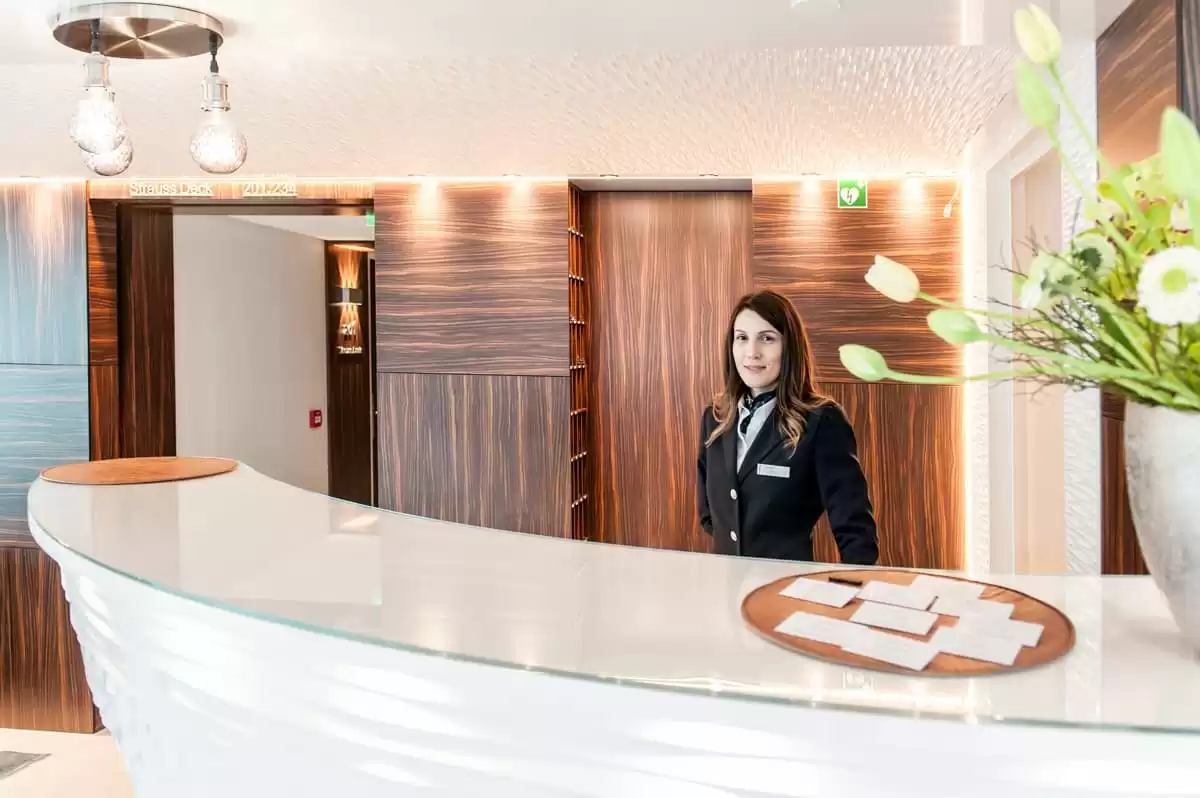 el Amadeus Queen :  cabine 13