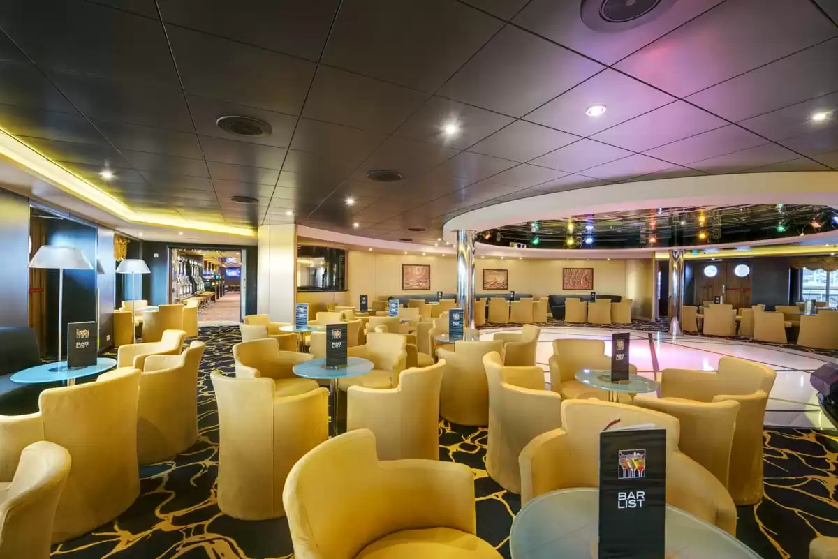 el  :  cabine 4