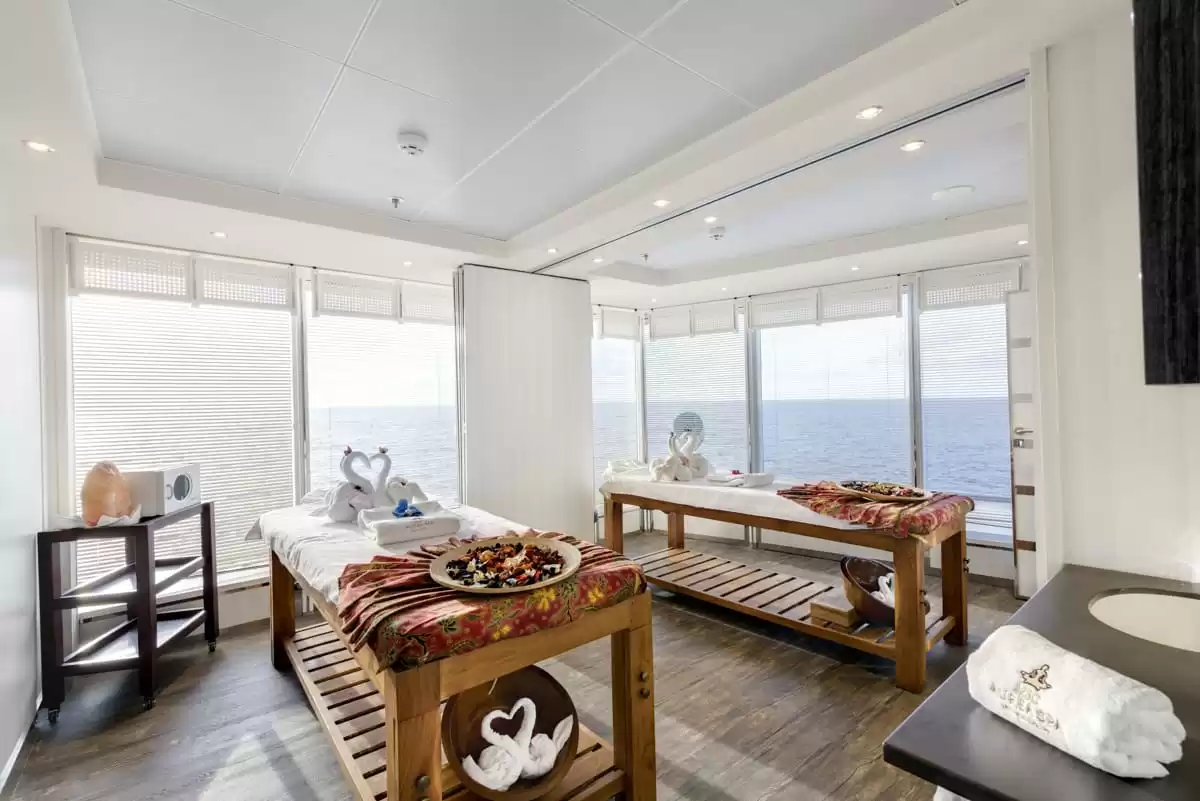 el  :  cabine 15