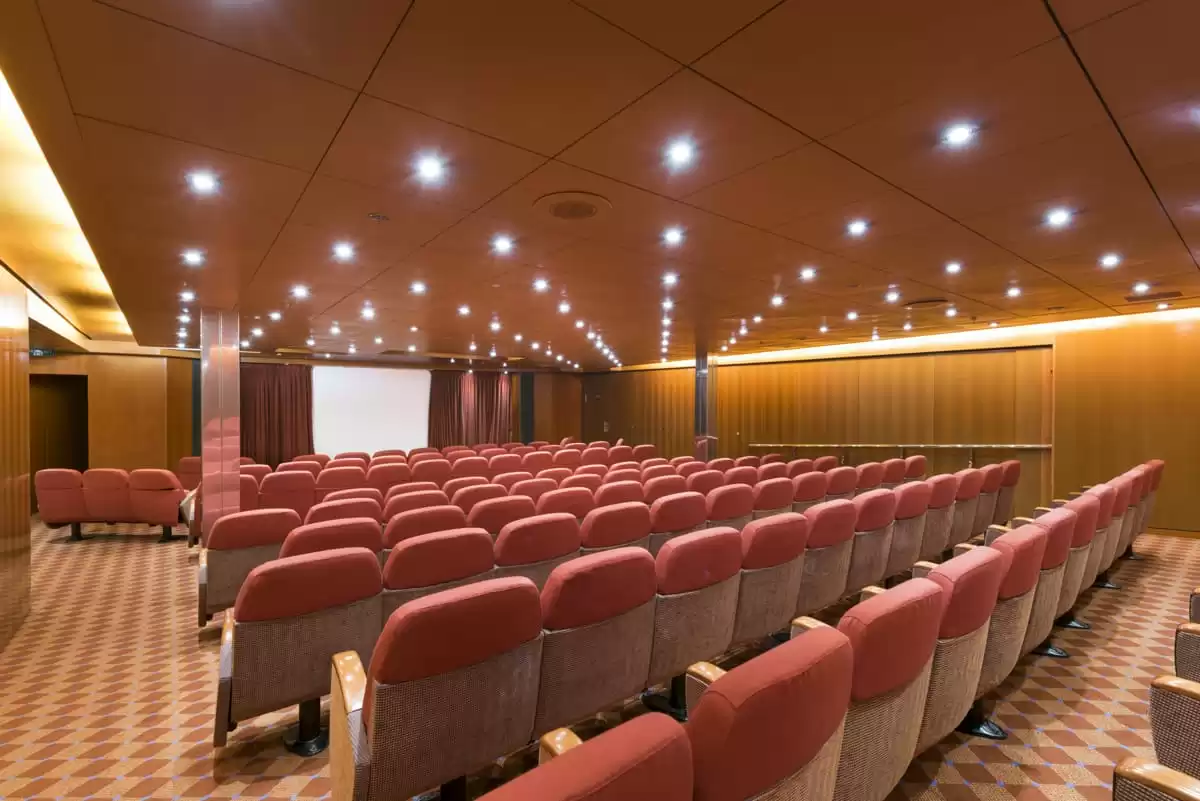 el  :  cabine 17