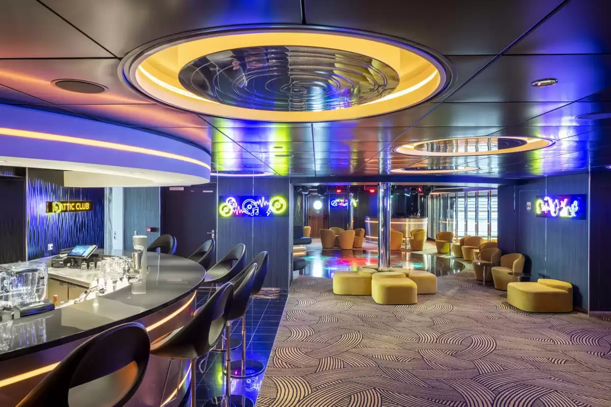 el  :  cabine 23