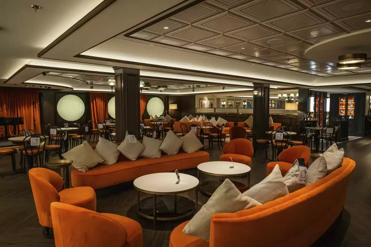 el  :  cabine 38