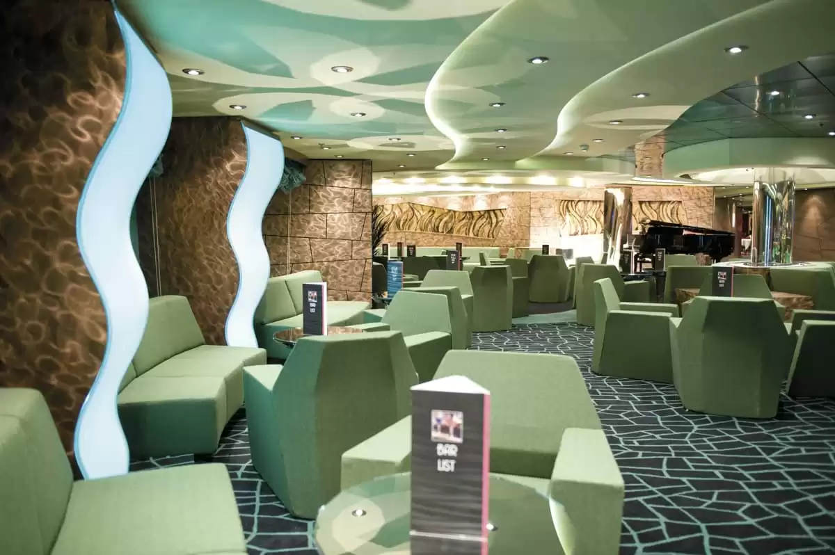 el  :  cabine 79
