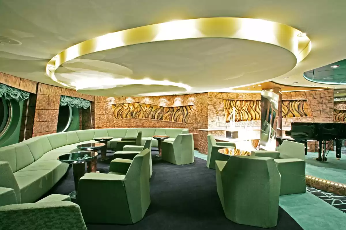 el  :  cabine 177