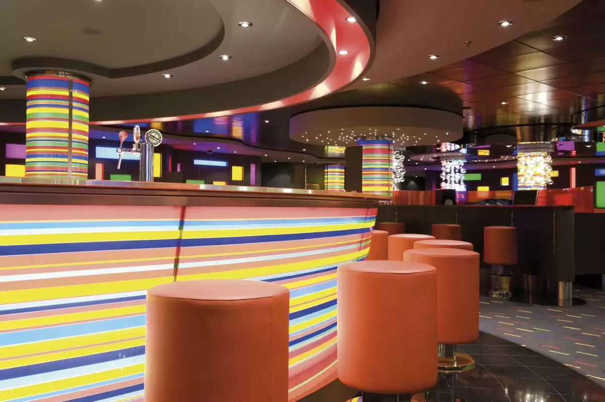 el  :  cabine 194