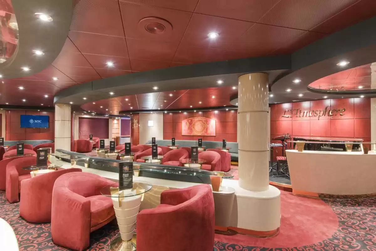 el  :  cabine 32