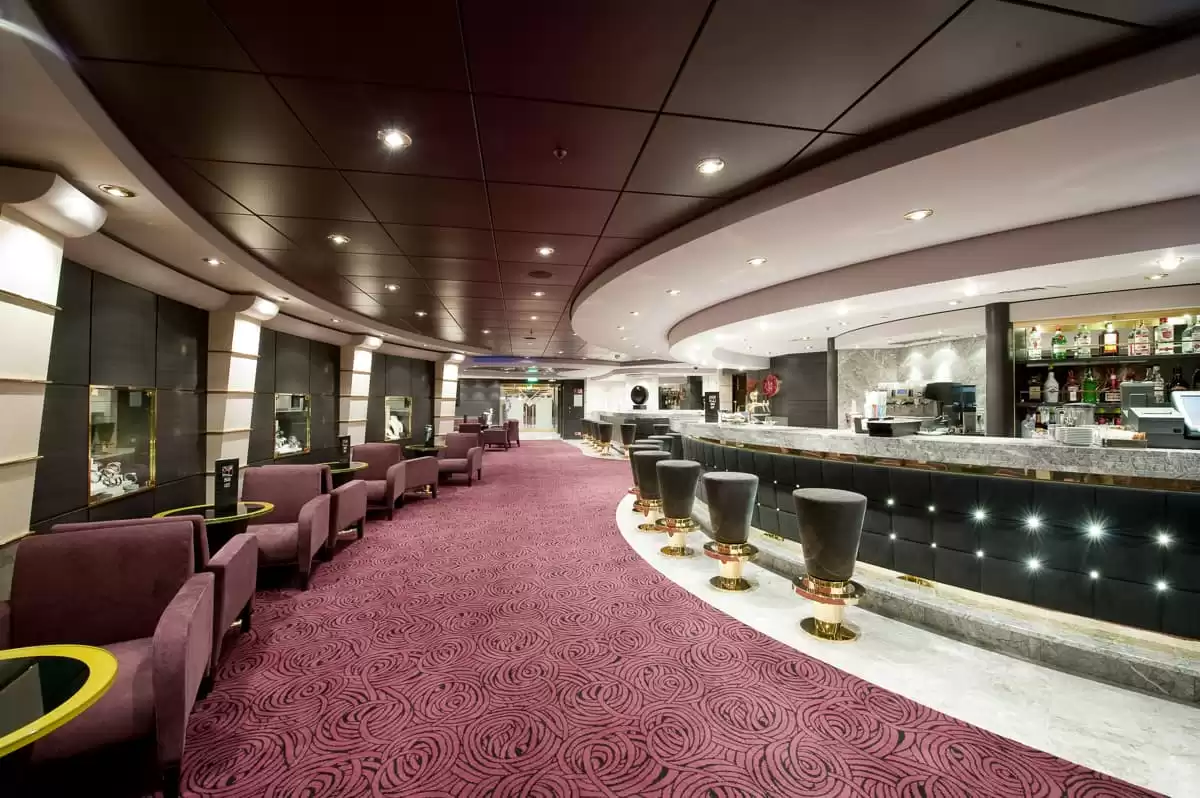 el  :  cabine 18