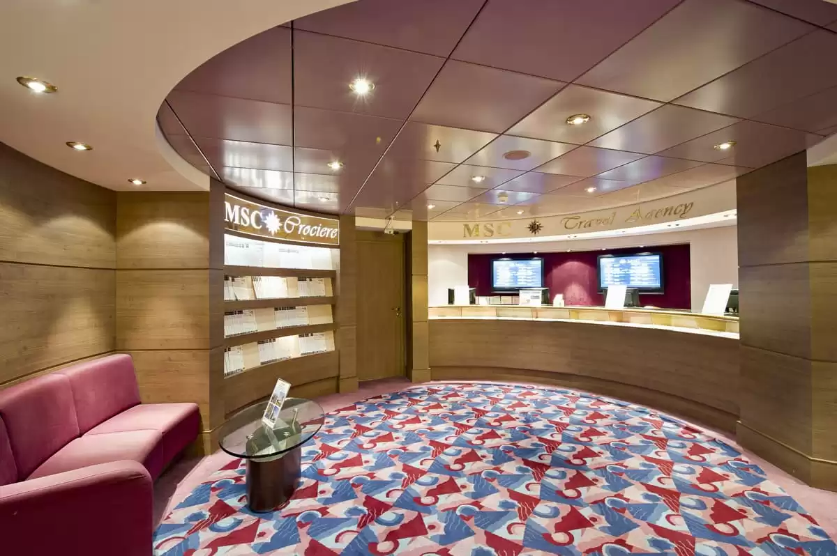 el  :  cabine 15