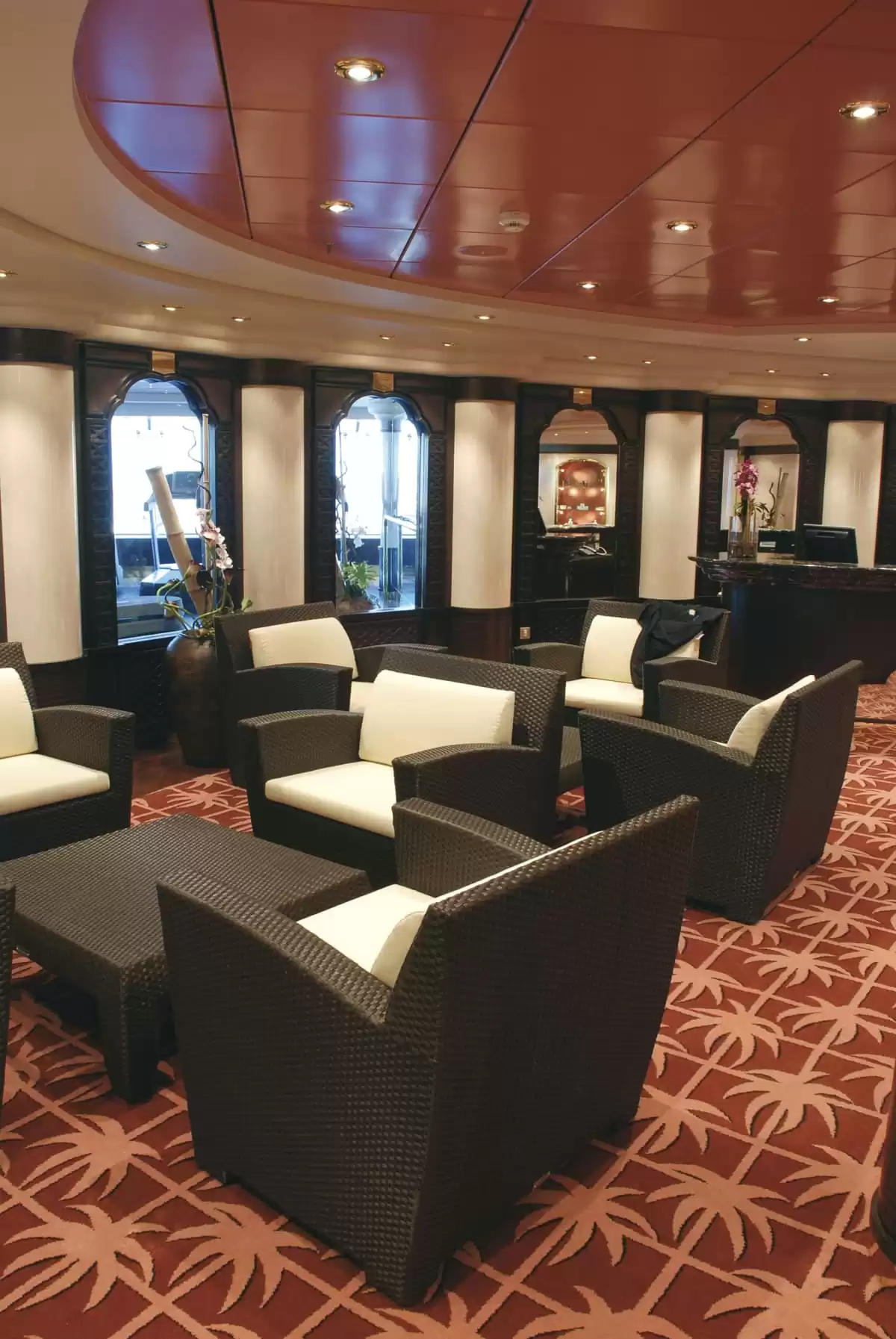 el  :  cabine 48