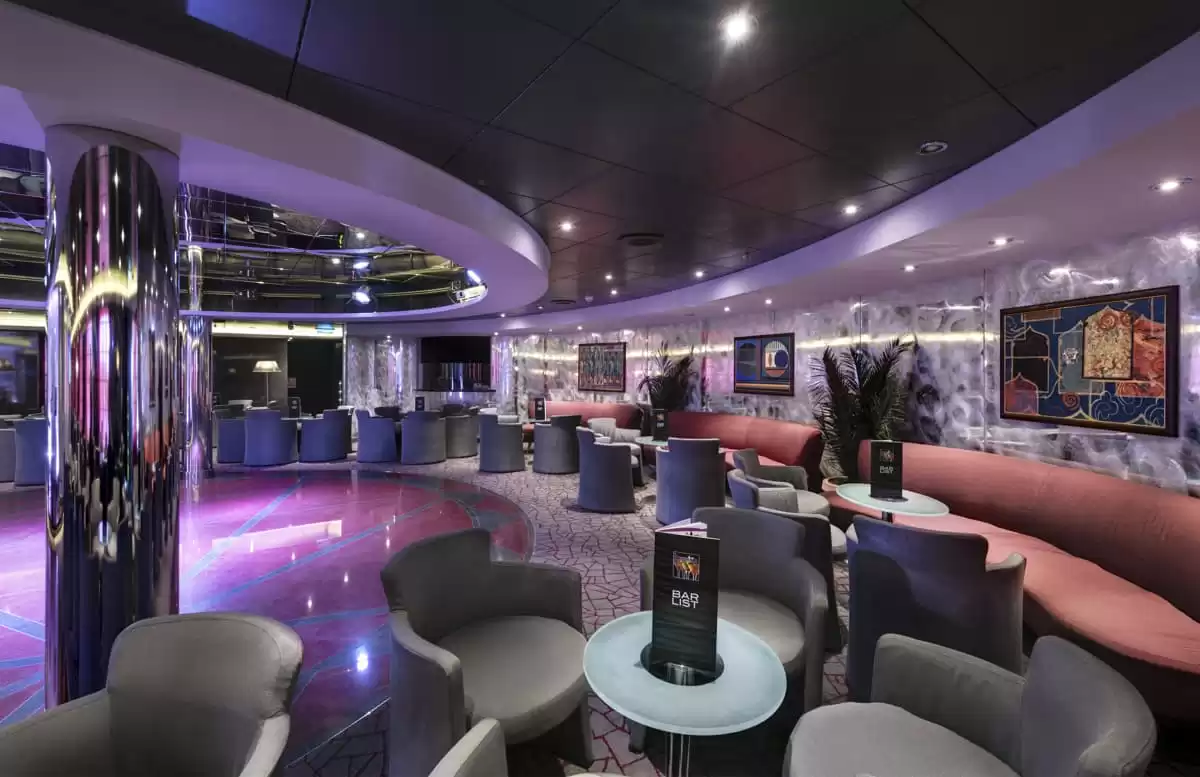 el  :  cabine 18
