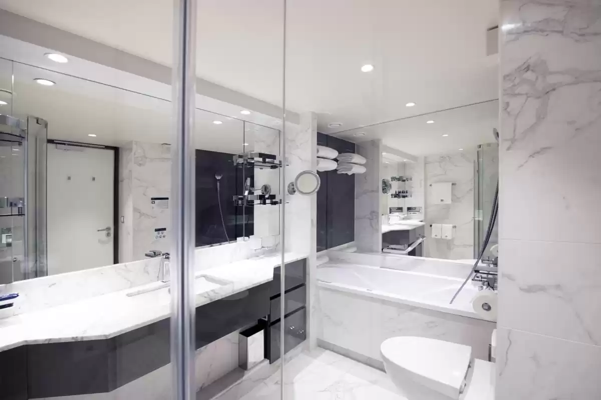 el MSC Virtuosa :   3