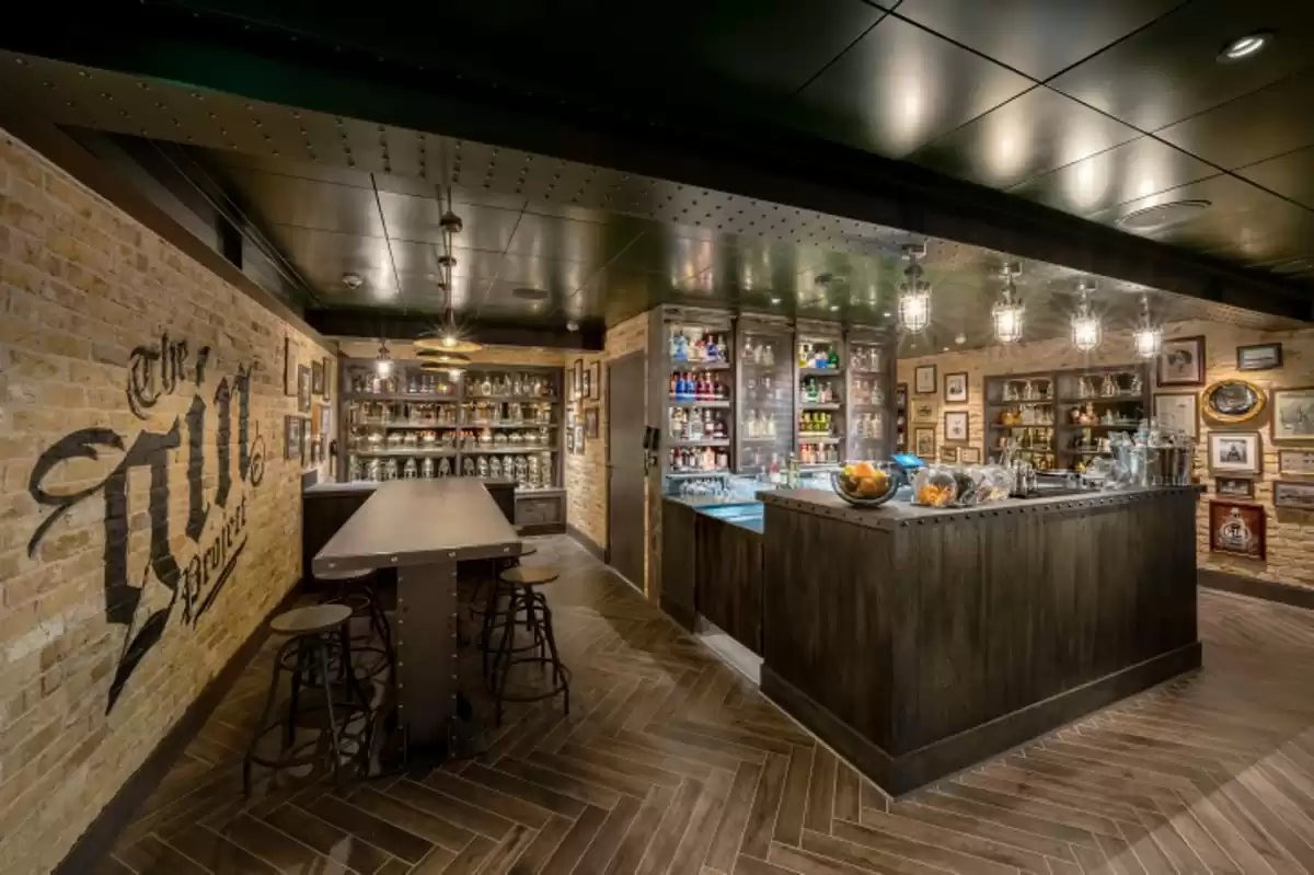 el  :  cabine 18