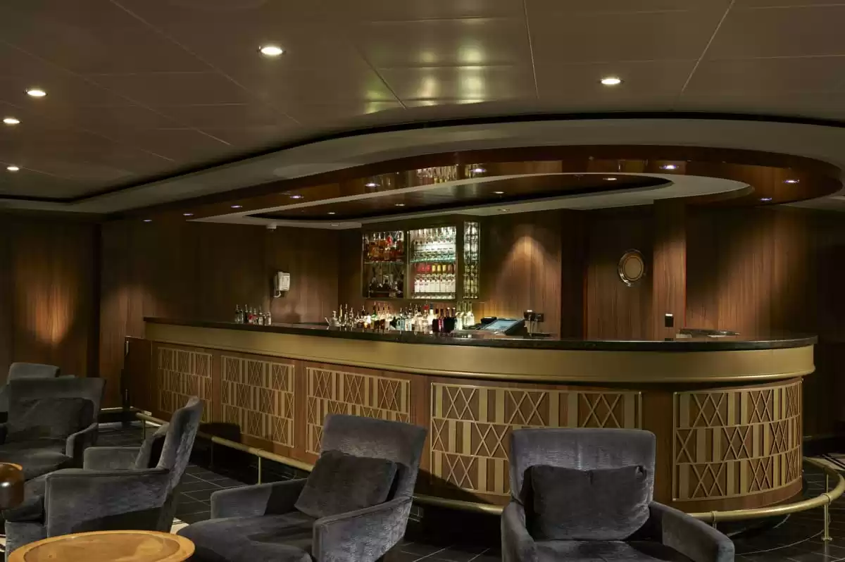 el  :  cabine 18