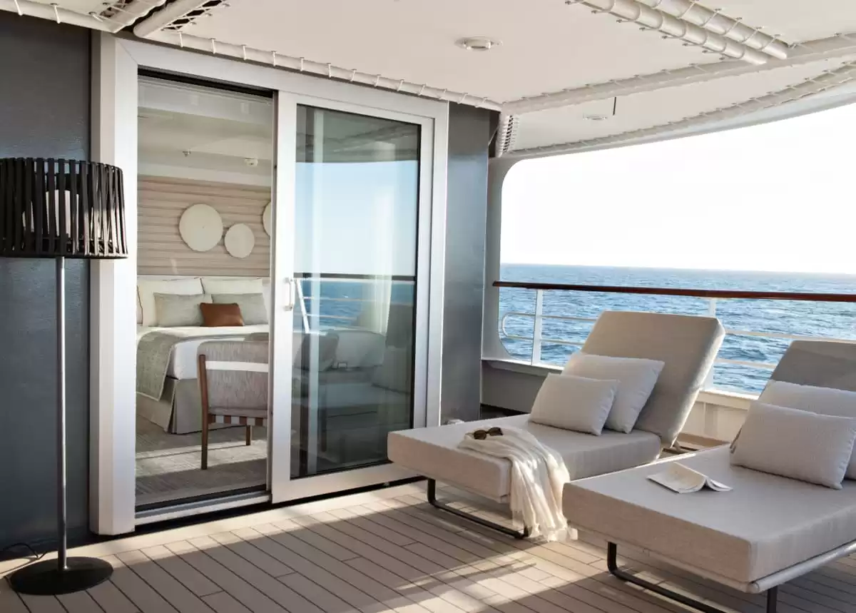 el Le Bougainville :   2