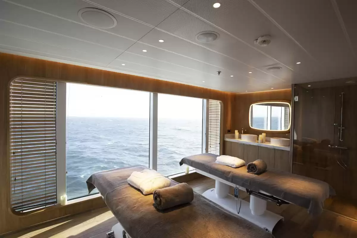 el  :  cabine 3