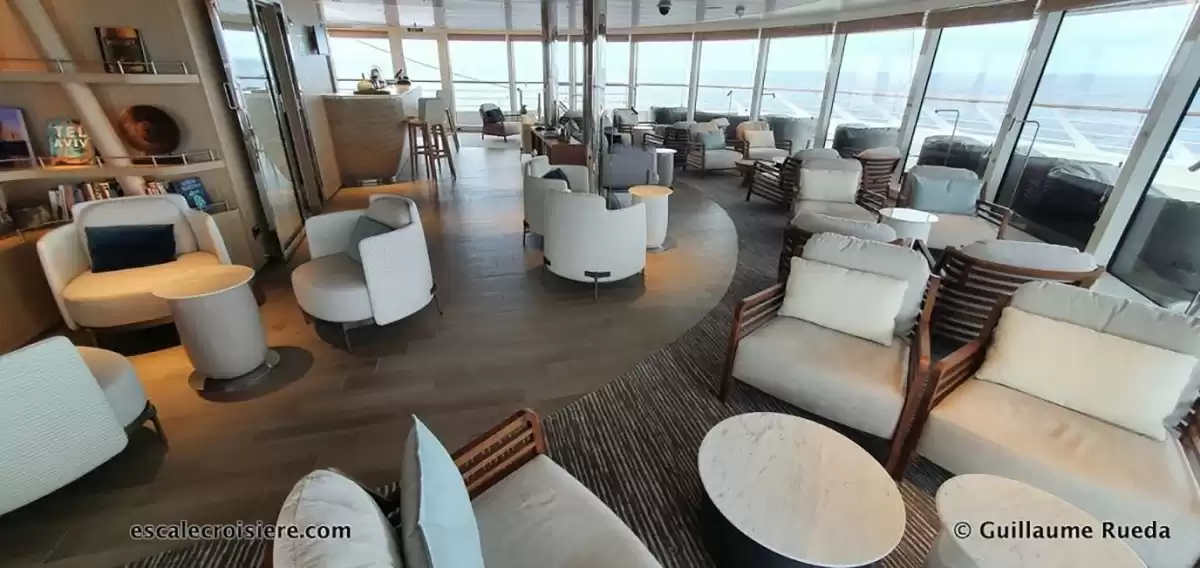 el  :  cabine 49