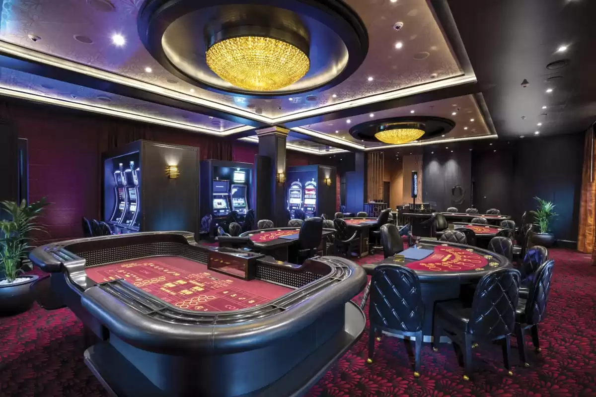 el  :  cabine 8