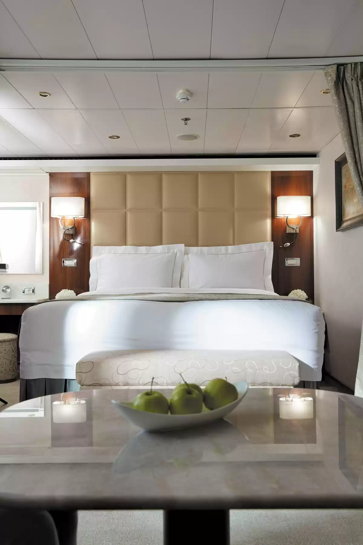 el Seven Seas Voyager :   4