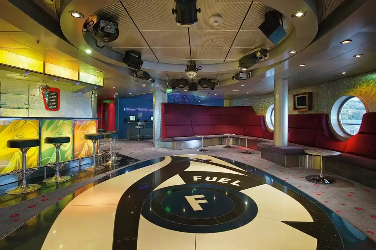 el  :  cabine 7