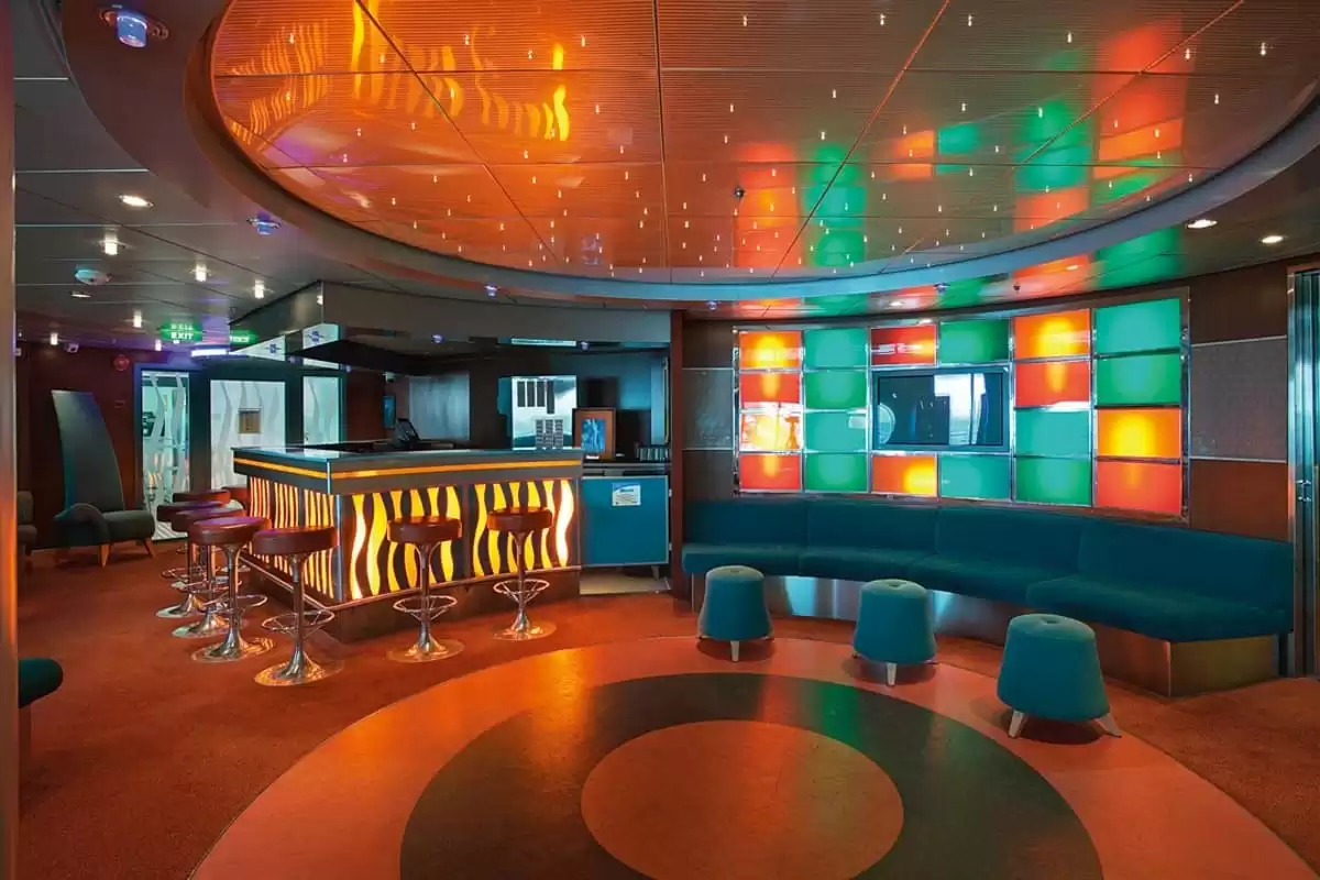 el  :  cabine 15