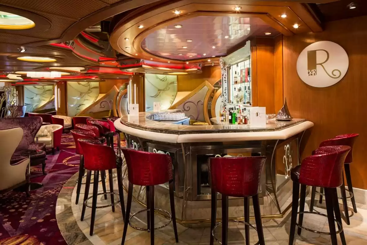el  :  cabine 17