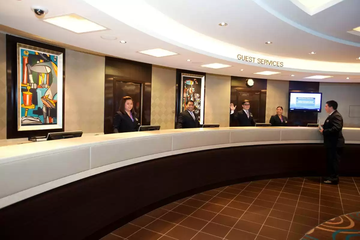 el  :  cabine 18