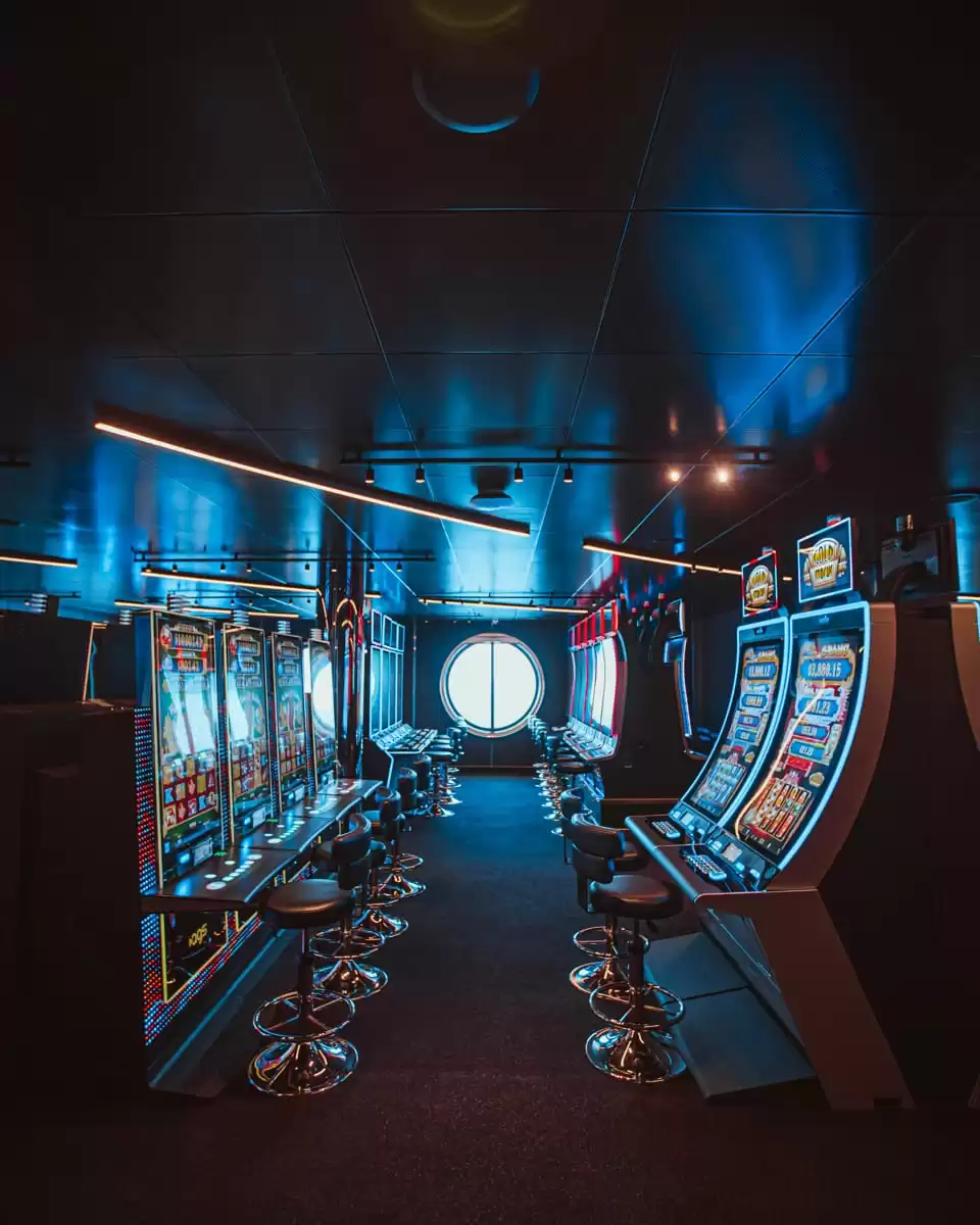 el  :  cabine 10