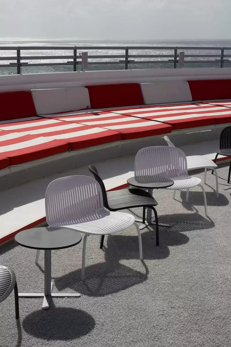 el  :  cabine 184