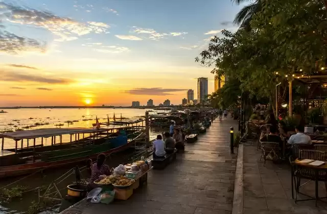 Muelles del Tonlé Sap