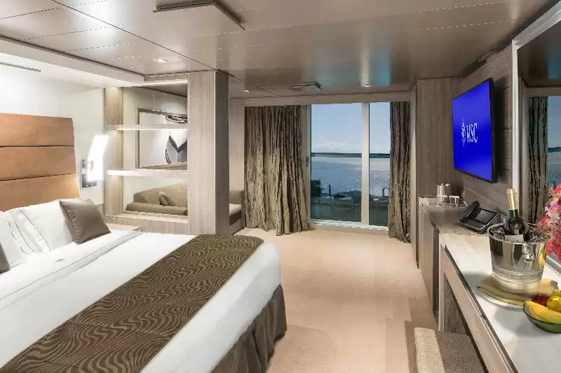 Yacht Club Suite Executive & Familiar