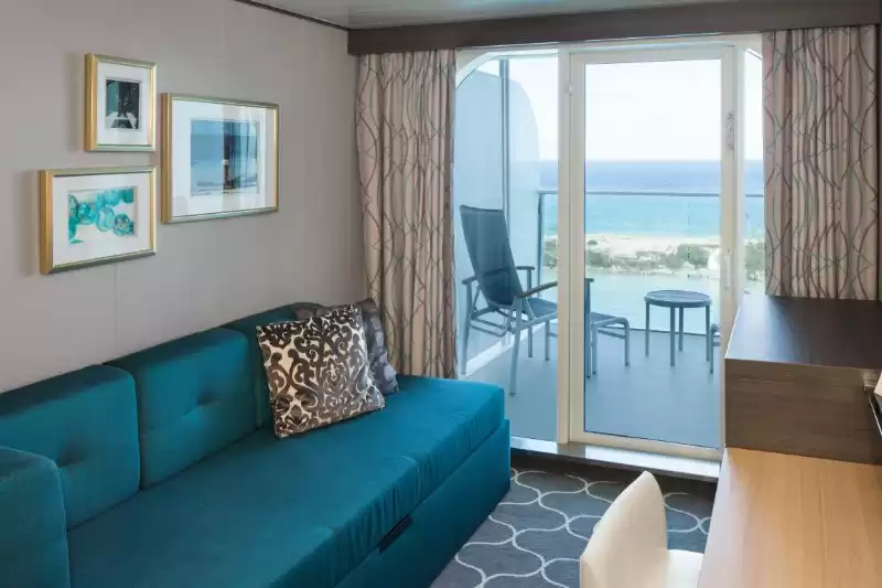 Cabina con vista al mar y gran balcón